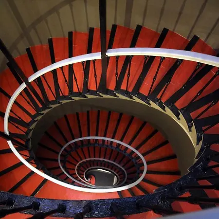 Estelle Aparthotel 5*